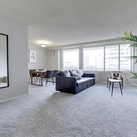 Spectacular 2/2 Apt @Crystal City With Gym Apartment Arlington Exterior photo