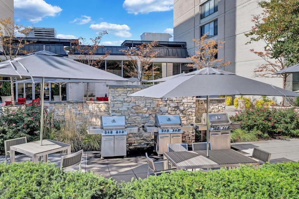 Spectacular 2/2 Apt @Crystal City With Gym Apartment Arlington Exterior photo